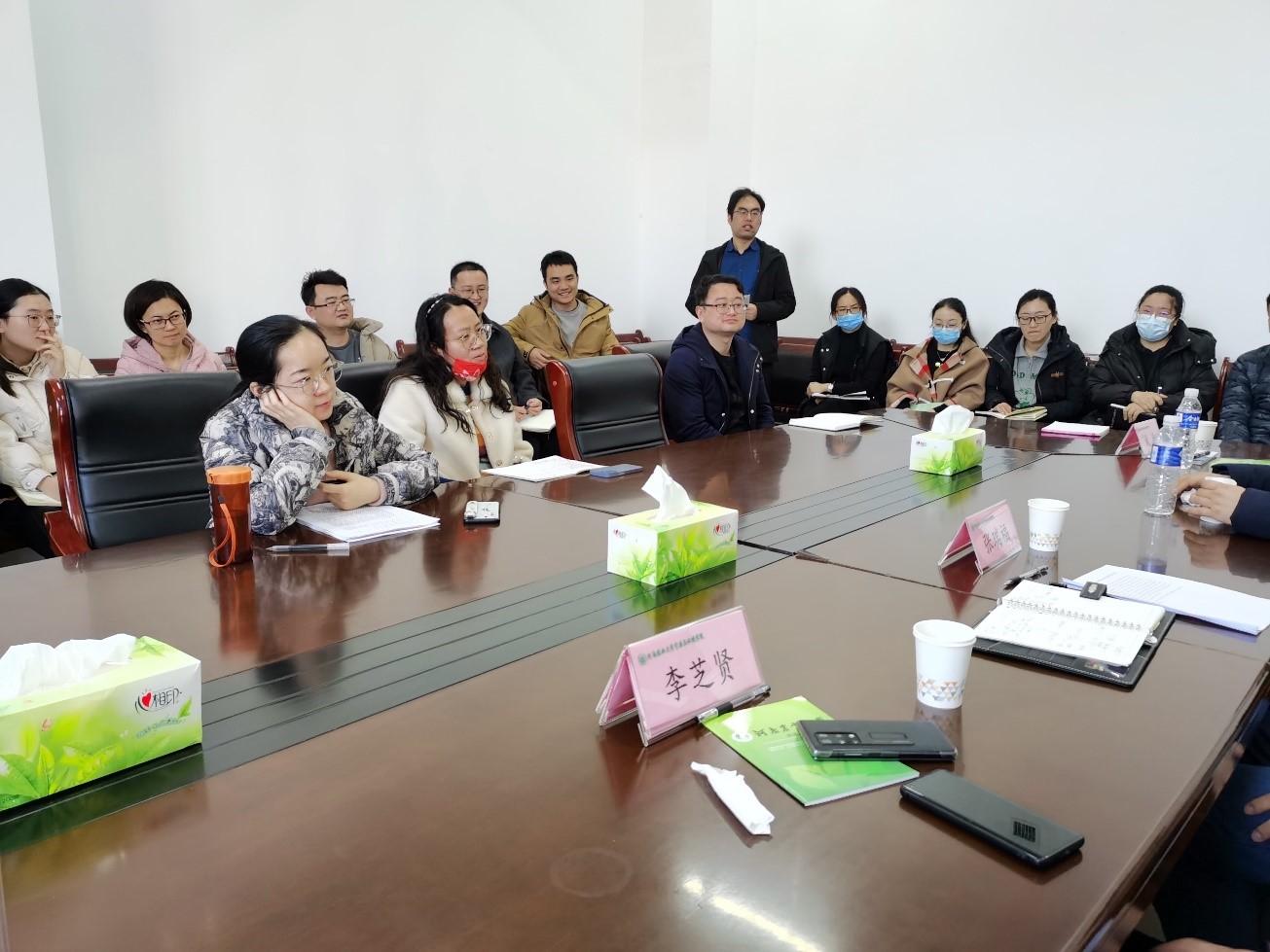 ���ֶ���������