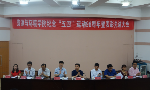 ���ֶ���������
�ٿ�������ġ��˶�98�����߱����Ƚ����