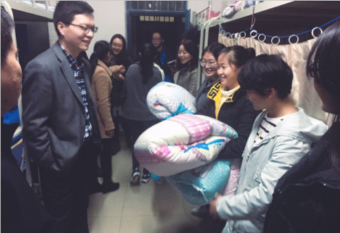 ���ֶ���������