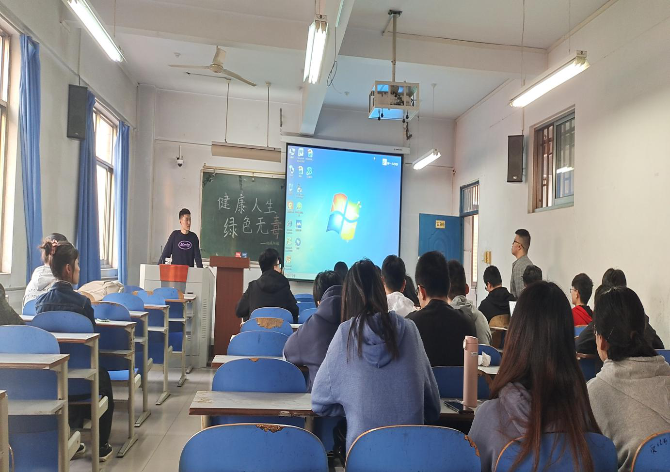 ���ֶ���������