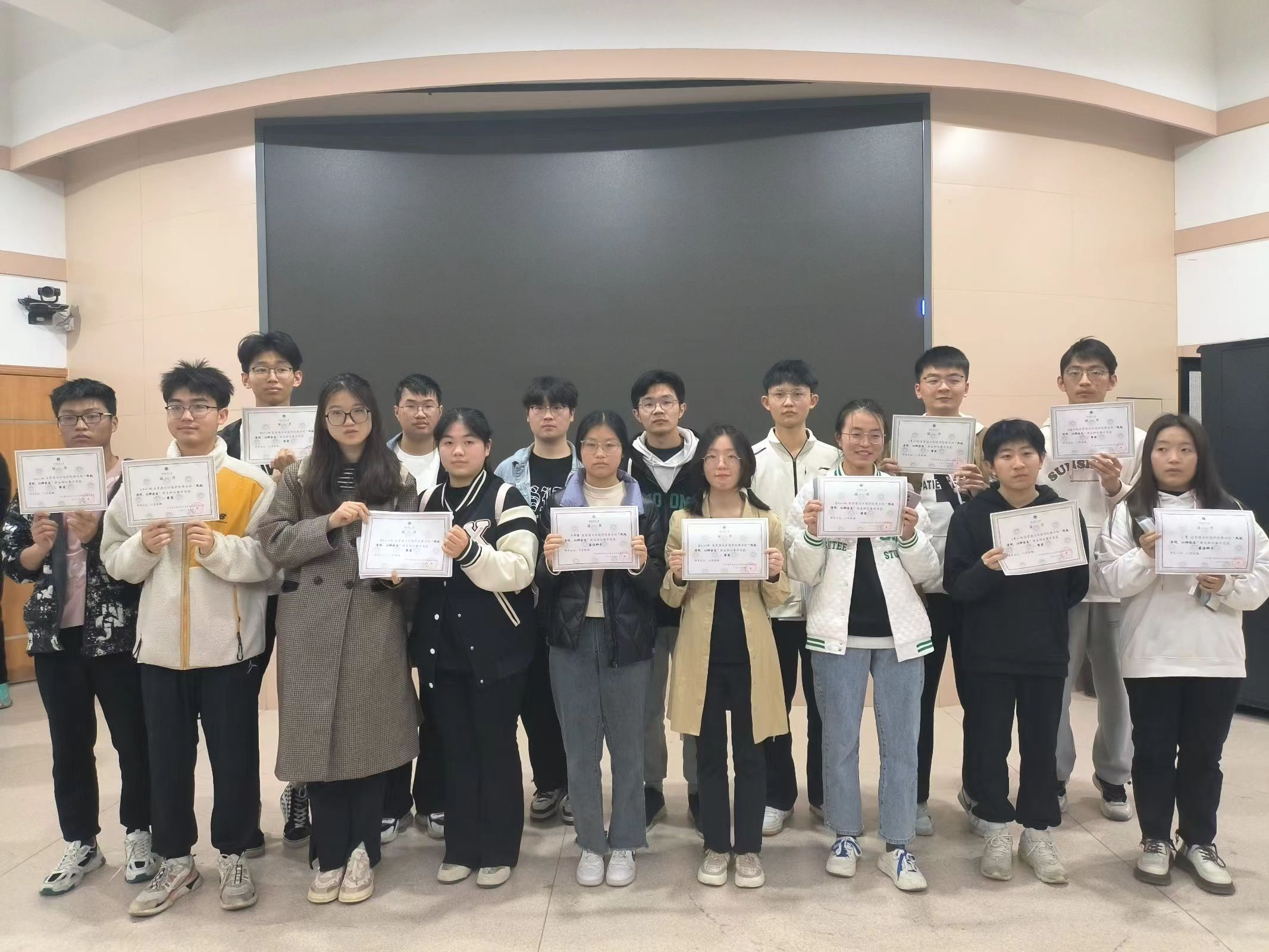 ���ֶ���������