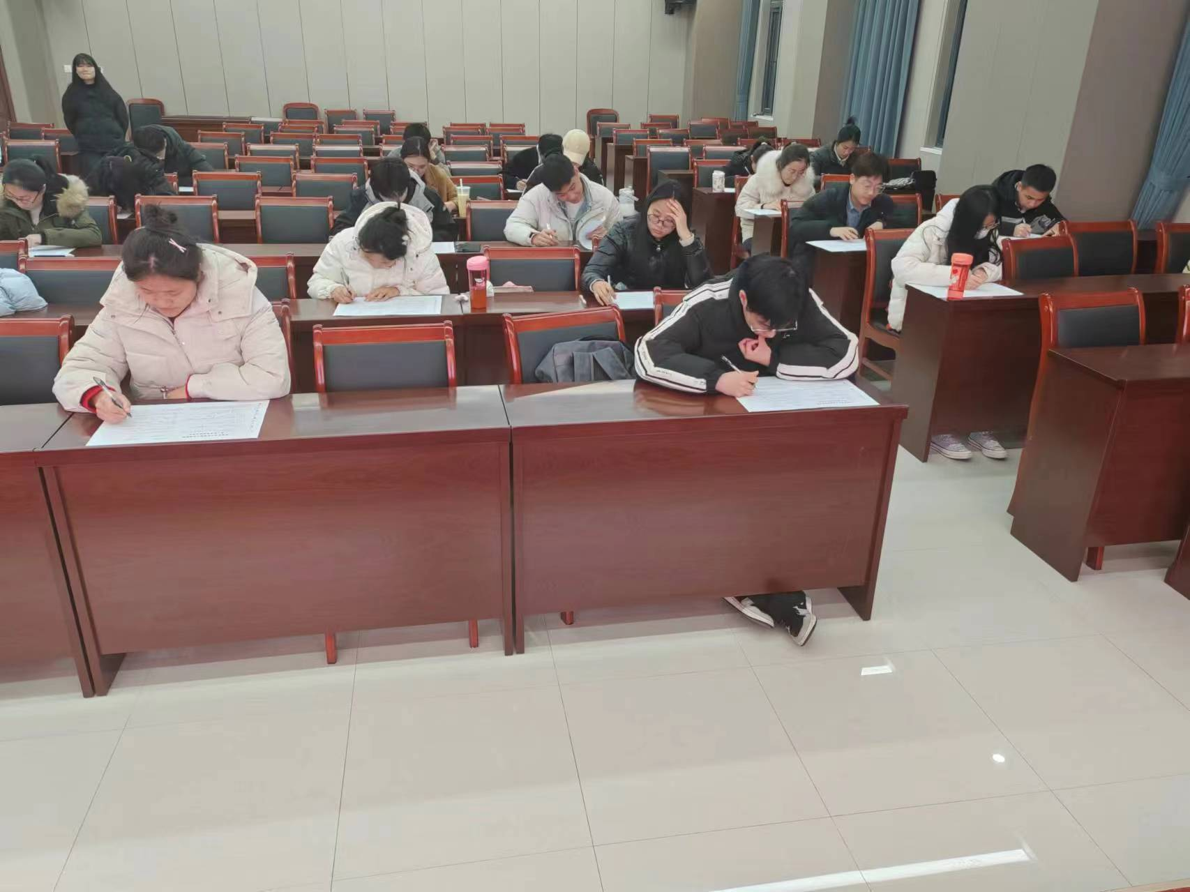 ���ֶ���������