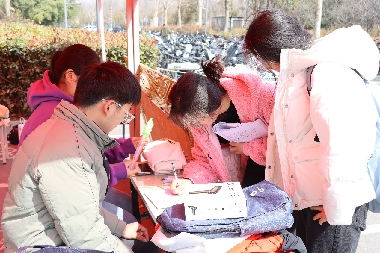 ���ֶ���������