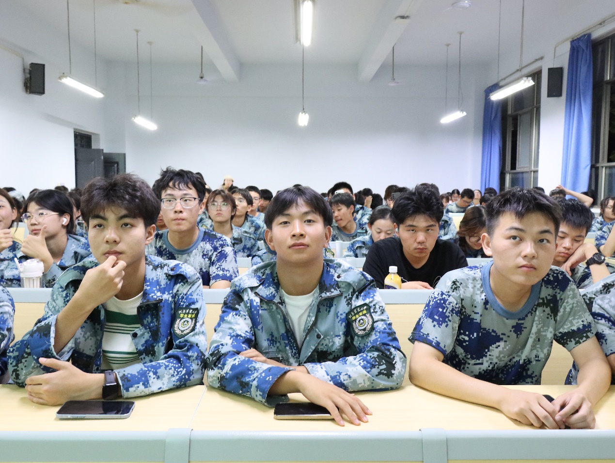 ���ֶ���������