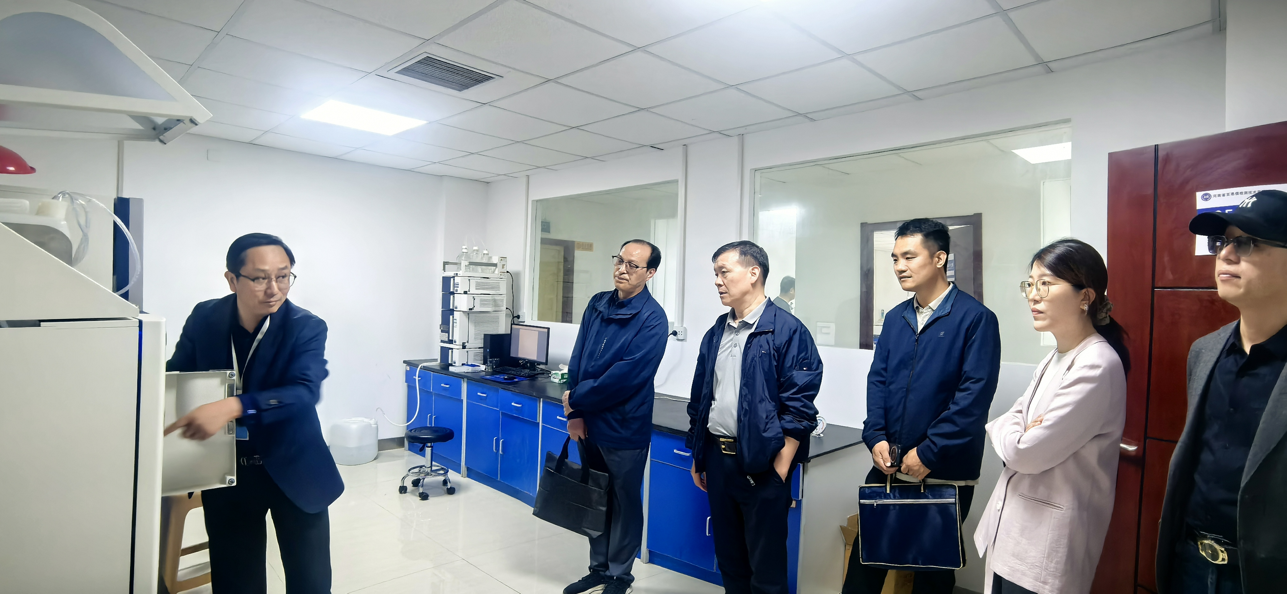 ���ֶ���������